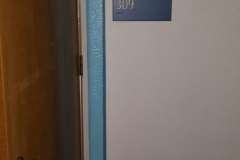 309 room number sign